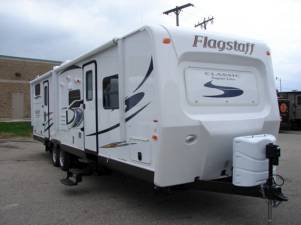 2015 Forest River Flagstaff Classic 831BHDS