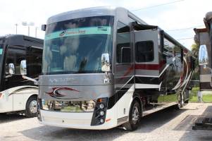 2015 Newmar King Aire